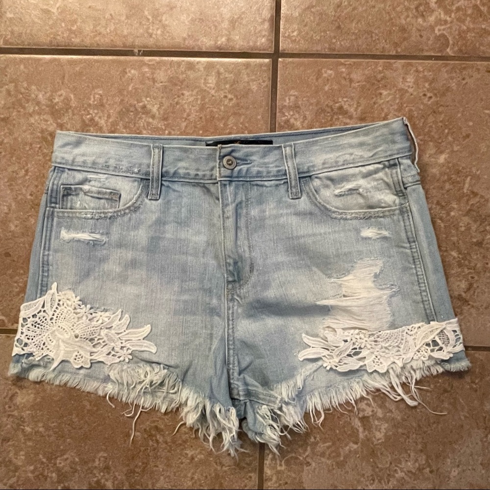 Hollister High Rise Short Shorts